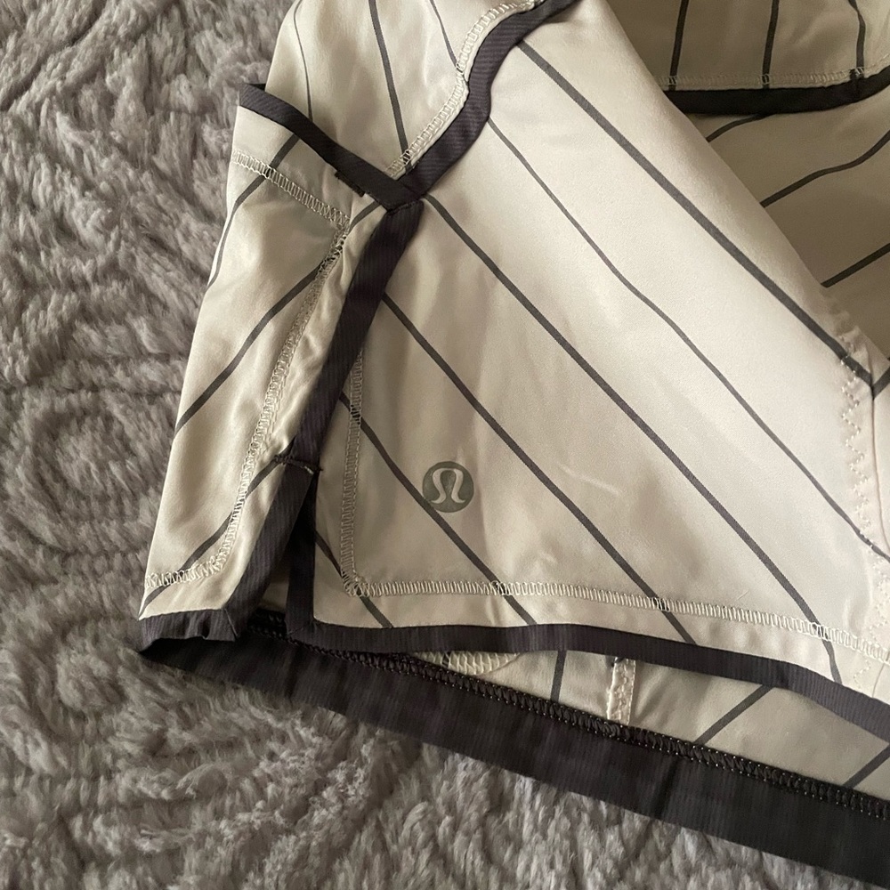 Excellent condition and clean - Picture 9 of 9